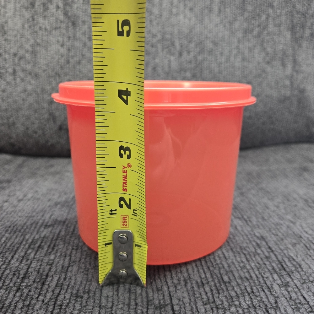 Tupperware Mini Canister - Picture 4 of 4